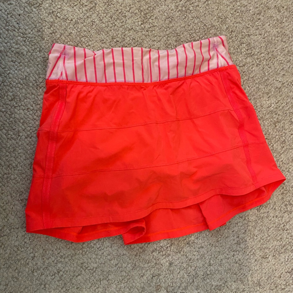 Size 6 Coral lululemon tennis skirt